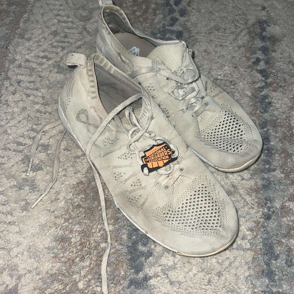 Nfinity Flyte Cheerleading Shoes